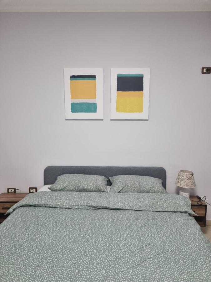 Glamorous Apartment In Тирана Екстериор снимка